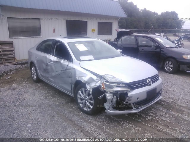 3VWDP7AJ8DM431263 - 2013 VOLKSWAGEN JETTA SE SILVER photo 6