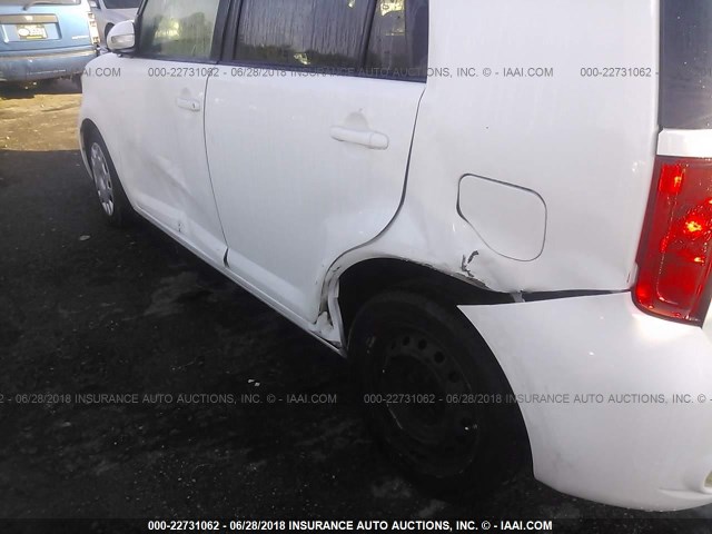 JTLKE50E591081740 - 2009 TOYOTA SCION XB Ақ фото 6