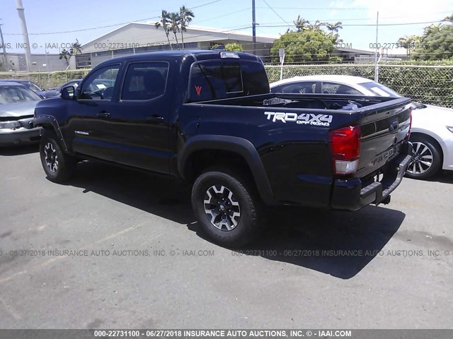 3TMCZ5ANXHM088588 - 2017 TOYOTA TACOMA DBL CAB/SR/TRDSPT/OR/PRO Qara foto 3
