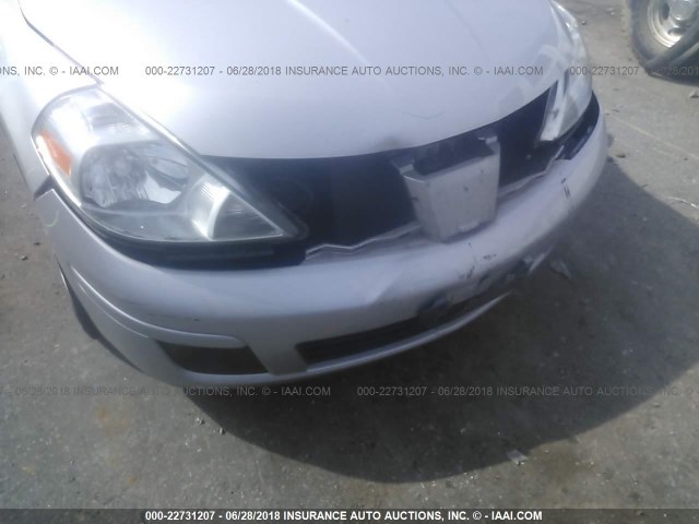 3N1BC1CP2BL485216 - 2011 NISSAN VERSA S/SL SILVER photo 6