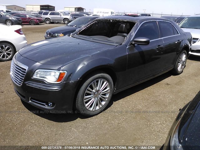 2C3CCARG7DH581173 - 2013 CHRYSLER 300 GRAY photo 2