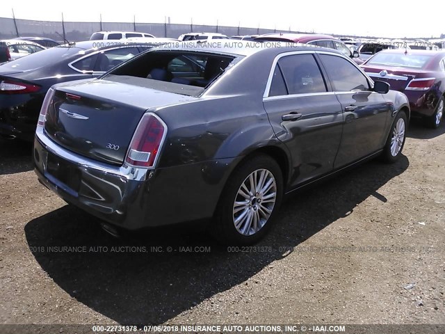 2C3CCARG7DH581173 - 2013 CHRYSLER 300 GRAY photo 4