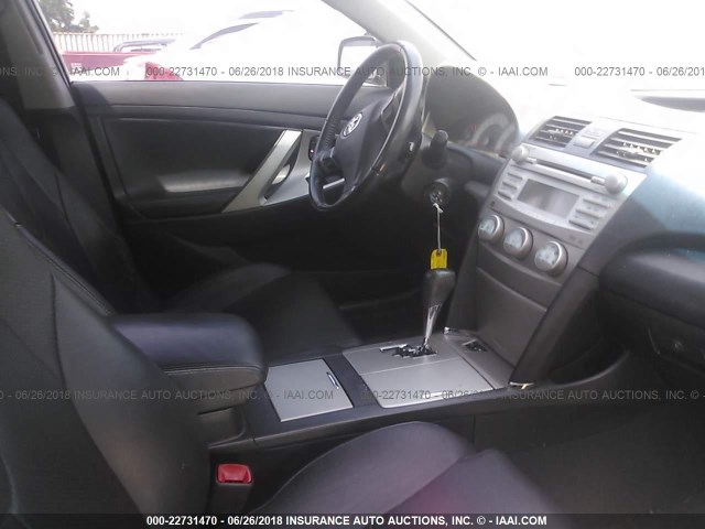 4T1BK46K87U542304 - 2007 TOYOTA CAMRY NEW GENERAT LE/XLE/SE BLACK photo 5