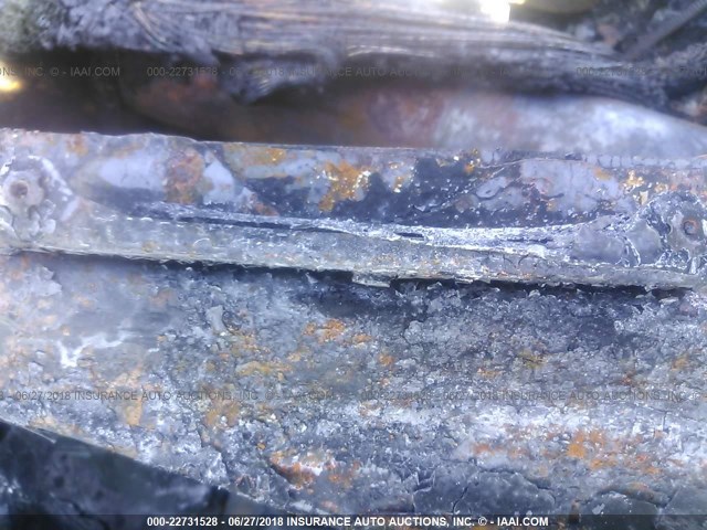 JT2BG22K4Y0498223 - 2000 TOYOTA CAMRY CE/LE/XLE 银色 照片 9