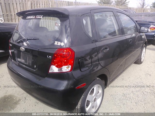 KL1TD66637B727686 - 2007 CHEVROLET AVEO LS BLACK photo 4