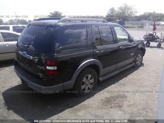 1FMEU73886ZA01398 - 2006 FORD EXPLORER XLT BLACK photo 4