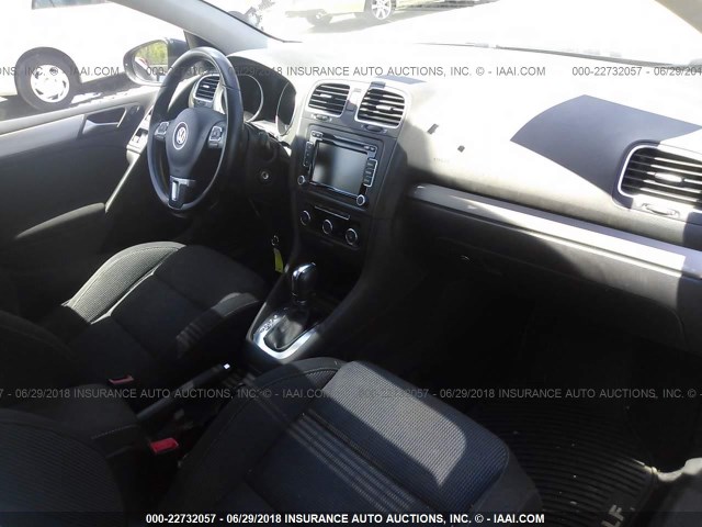 WVWDB7AJXDW028192 - 2013 VOLKSWAGEN GOLF BLUE photo 5