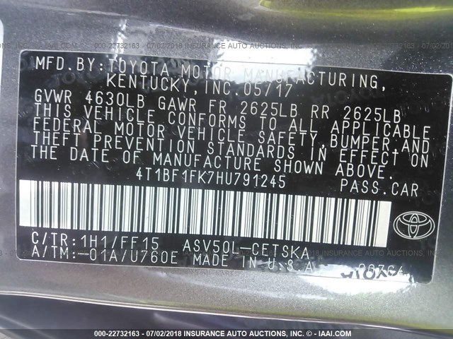 4T1BF1FK7HU791245 - 2017 TOYOTA CAMRY LE/XLE/SE/XSE GRAY photo 9