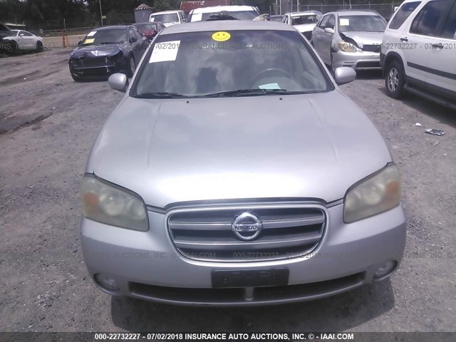 JN1DA31AX3T418076 - 2003 NISSAN MAXIMA GLE/SE SILVER photo 6