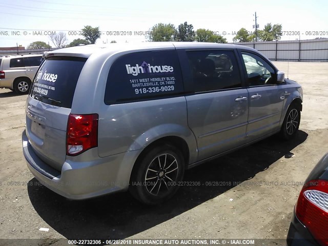 2C4RDGBG8ER372925 - 2014 DODGE GRAND CARAVAN SE GRAY photo 4