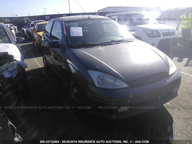 3FAFP31311R216141 - 2001 FORD FOCUS ZX3 GRAY photo 1