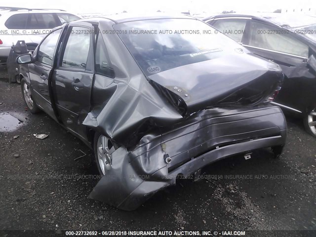 1FAHP34N57W346757 - 2007 FORD FOCUS ZX4/S/SE/SES 灰色 照片 3