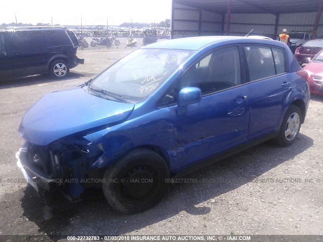 3N1BC13E98L379451 - 2008 NISSAN VERSA S/SL BLUE photo 2