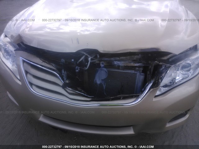 4T1BF3EK9BU199057 - 2011 TOYOTA CAMRY SE/LE/XLE თაფლისფერი ფოტო 6