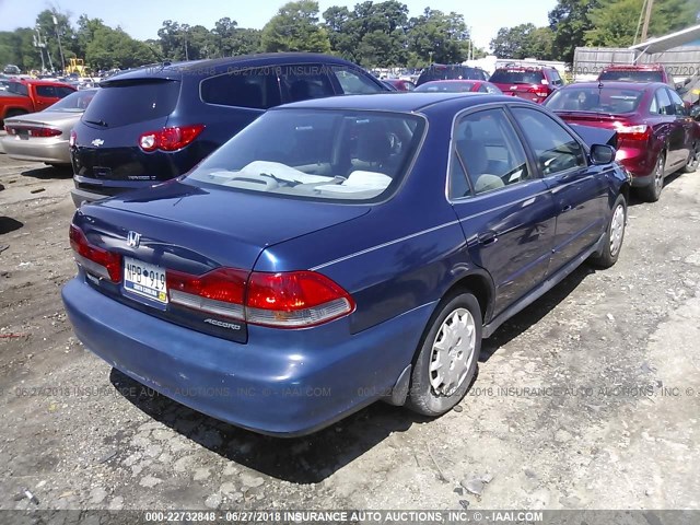 1HGCG56451A020399 - 2001 HONDA ACCORD LX BLUE photo 4