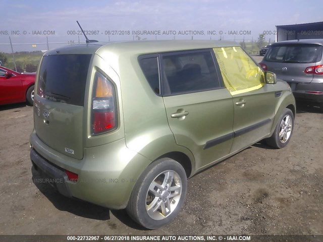 KNDJT2A2XB7260472 - 2011 KIA SOUL +/!/SPORT GREEN photo 4