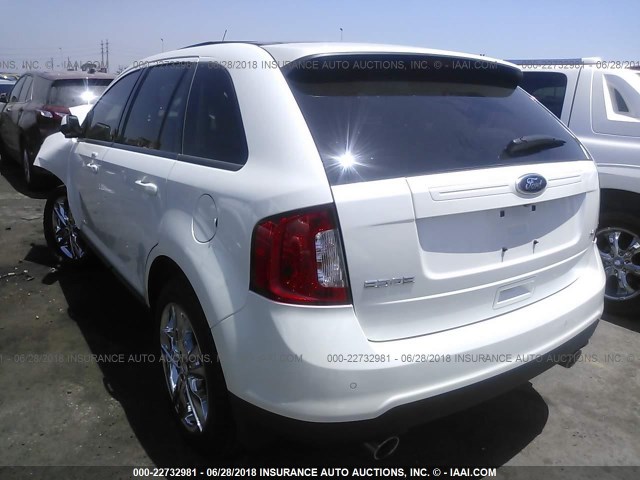 2FMDK3JC4DBB86874 - 2013 FORD EDGE SEL WHITE photo 3