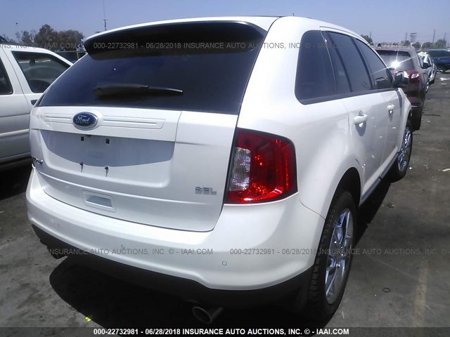 2FMDK3JC4DBB86874 - 2013 FORD EDGE SEL WHITE photo 4