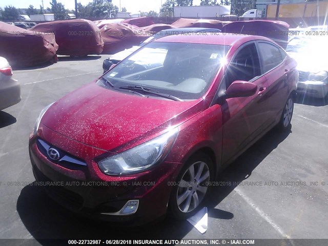 KMHCU4AE1DU329786 - 2013 HYUNDAI ACCENT GLS/SE RED photo 2