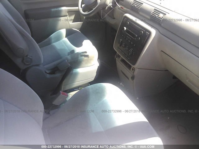 2FMDA51606BA19973 - 2006 FORD FREESTAR SE GRAY photo 5