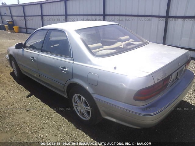 JA3XC47S9NY031128 - 1992 MITSUBISHI DIAMANTE SILVER photo 3