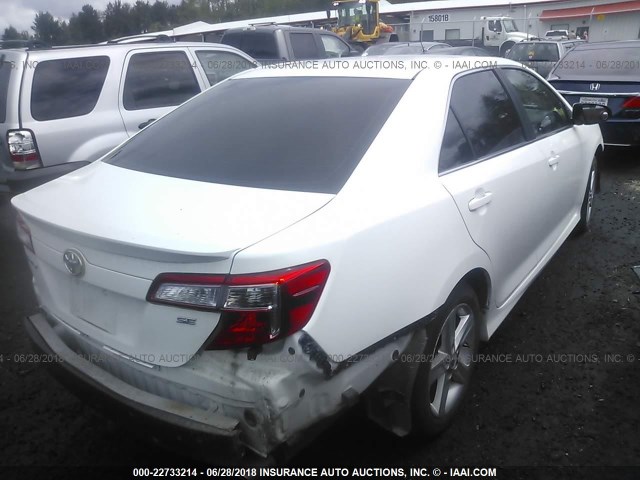 4T1BF1FK6EU744994 - 2014 TOYOTA CAMRY L/SE/LE/XLE 白色 照片 4