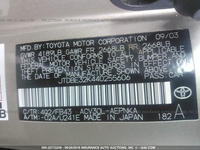 JTDBE32K440255606 - 2004 TOYOTA CAMRY LE/XLE GOLD photo 9
