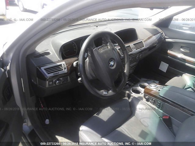 WBAHL83586DT00349 - 2006 BMW 750 I SILVER photo 5