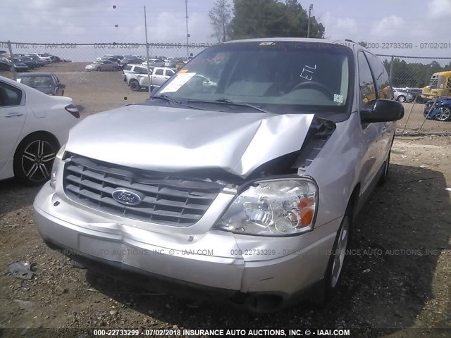 2FMZA57664BA15923 - 2004 FORD FREESTAR SES SILVER photo 6