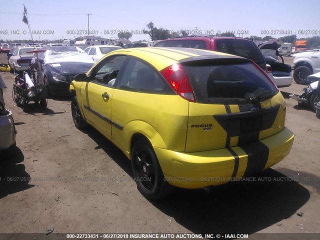 3FAFP31N35R140669 - 2005 FORD FOCUS ZX3 YELLOW photo 3