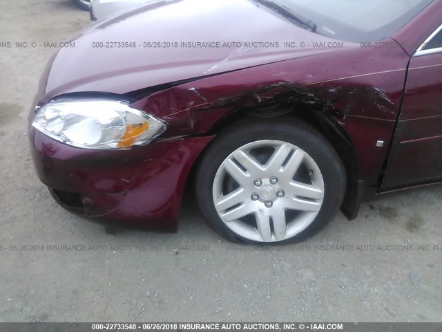 2G1WU58R579304111 - 2007 CHEVROLET IMPALA LTZ RED photo 6
