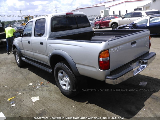 5TEGN92N22Z898200 - 2002 TOYOTA TACOMA DOUBLE CAB PRERUNNER SILVER photo 3