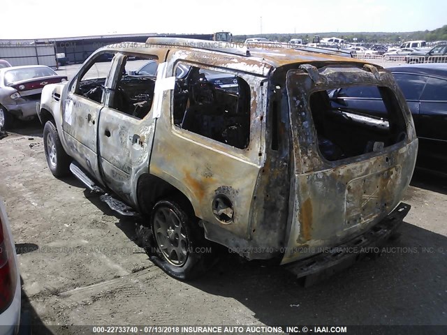 1GYS3BEF1BR160437 - 2011 CADILLAC ESCALADE LUXURY 白色 照片 3