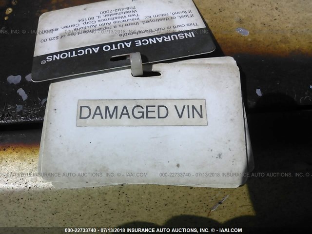 1GYS3BEF1BR160437 - 2011 CADILLAC ESCALADE LUXURY 白色 照片 9