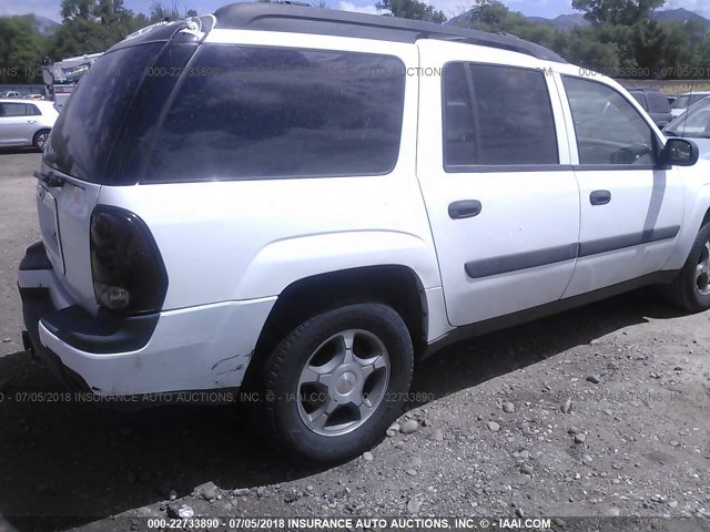 1GNET16S456153374 - 2005 CHEVROLET TRAILBLAZER EXT LS/EXT LT WHITE photo 6