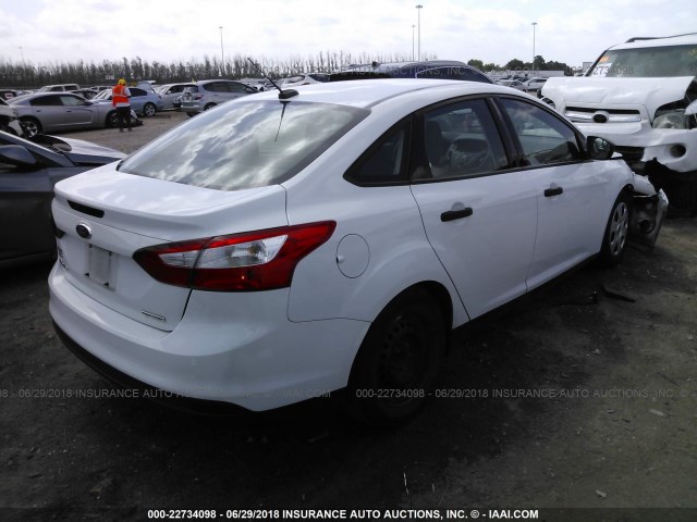 1FADP3E25EL207892 - 2014 FORD FOCUS S WHITE photo 4