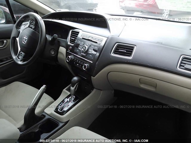 2HGFB2F54DH525763 - 2013 HONDA CIVIC LX 勃艮第红 照片 5