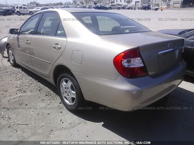 4T1BF30KX2U027997 - 2002 TOYOTA CAMRY LE/XLE/SE ოქროსფერი ფოტო 3