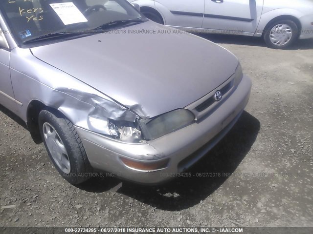 1NXBB02EXTZ383644 - 1996 TOYOTA COROLLA DX TAN photo 6