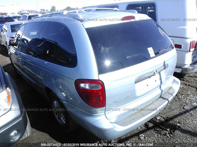 2C8GP64L62R666742 - 2002 CHRYSLER TOWN & COUNTRY LIMITED Light Blue photo 3