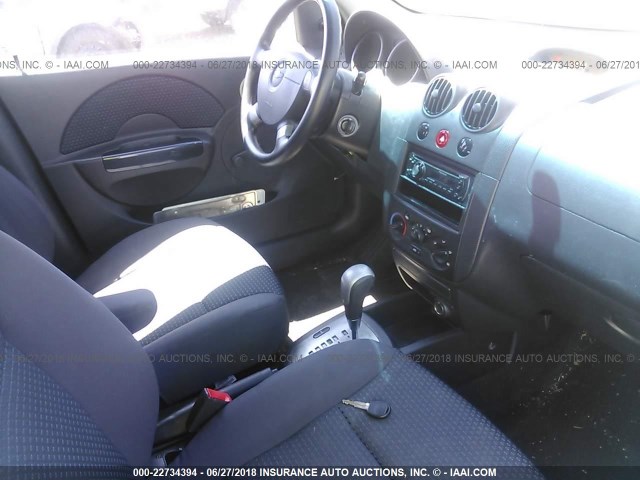 KL1TD66607B744834 - 2007 CHEVROLET AVEO LS WHITE photo 5