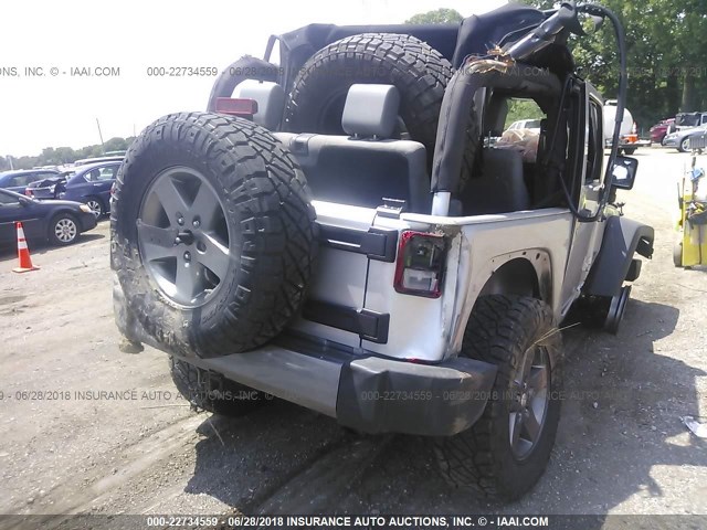 1J4AA2D14AL125674 - 2010 JEEP WRANGLER SPORT 灰色 照片 4