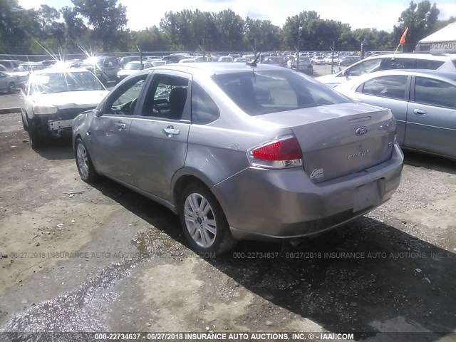 1FAHP35N18W265139 - 2008 FORD FOCUS SE/SEL/SES SILVER photo 3