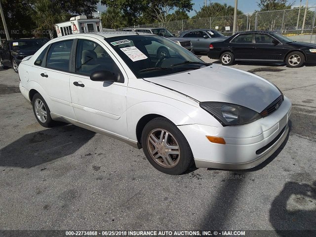 1FAFP34P13W340554 - 2003 FORD FOCUS SE/SE COMFORT/SE SPORT WHITE photo 1