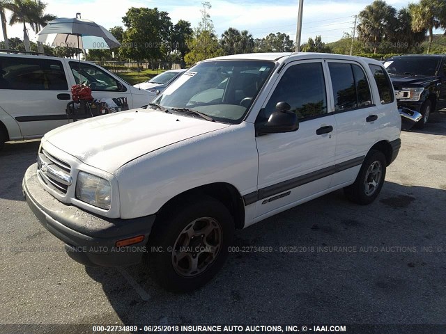 2CNBE13C816922820 - 2001 CHEVROLET TRACKER WHITE photo 2