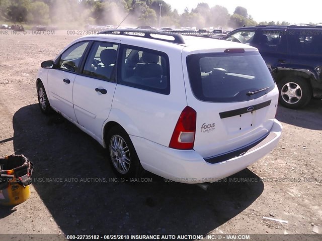 1FAFP36382W177930 - 2002 FORD FOCUS SE/SE COMFORT/ZTW/SE SPRT WHITE photo 3