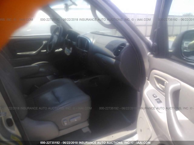 5TDZT38A52S066556 - 2002 TOYOTA SEQUOIA LIMITED SILVER photo 5