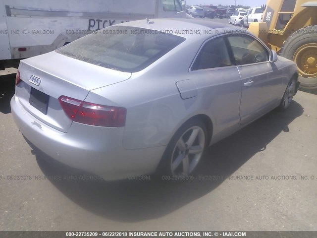 WAUDK78T68A022896 - 2008 AUDI A5 QUATTRO SILVER photo 4