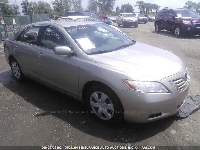 JTNBK46K273002453 - 2007 TOYOTA CAMRY NEW GENERAT LE/XLE/SE GOLD photo 1