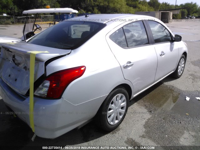 3N1CN7APXHL849928 - 2017 NISSAN VERSA S/S PLUS/SV/SL SILVER photo 4